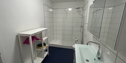Monteurwohnung - Bettwäsche: Bettwäsche gegen Gebühr - Deutschland - Badezimmer  - Wohnung 5 Haus Pielsticker