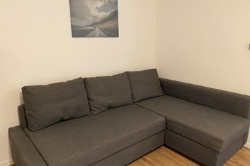 Monteurwohnung: Sofa - Monteurwohnungen in Klagenfurt am Wörthersee