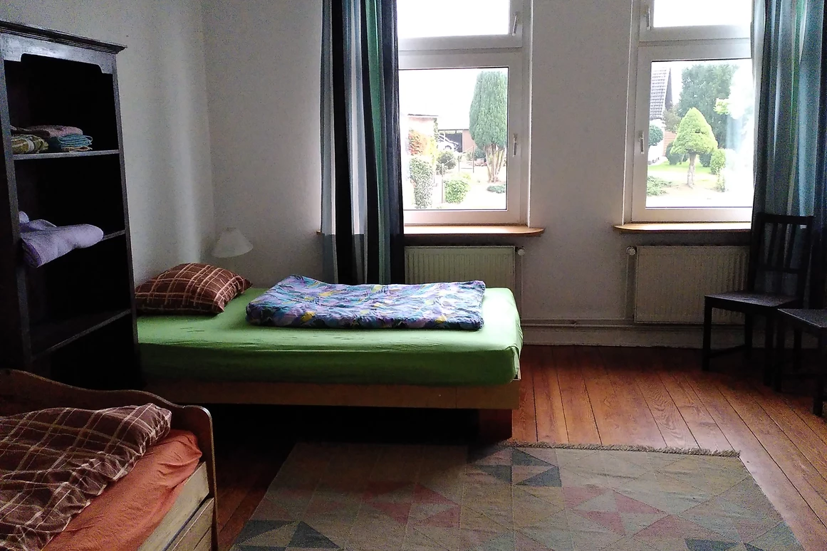 Monteurzimmer: Gästezimmer in Land-WG - Gemütliches Gästezimmer in Land-WG zwischen Hamburg und Lübeck