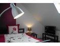 Monteurzimmer: Zimmer NR 2. 
Kleines gemütliches Zimmer mit Doppelbett (140x200 cm)  - Pension WG-GEICH