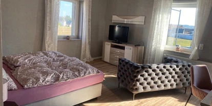 Monteurwohnung - Kaffeemaschine - Bielefeld - Gästezimmer Café Wefing
