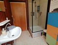 Monteurzimmer: Ferienhaus Moselfels für 2-8 Personen in 4 Schlafzimmern