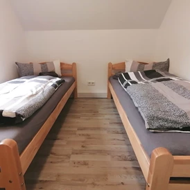Monteurzimmer: Unterkunft für 2-8 Personen in 4 Schlafzimmern