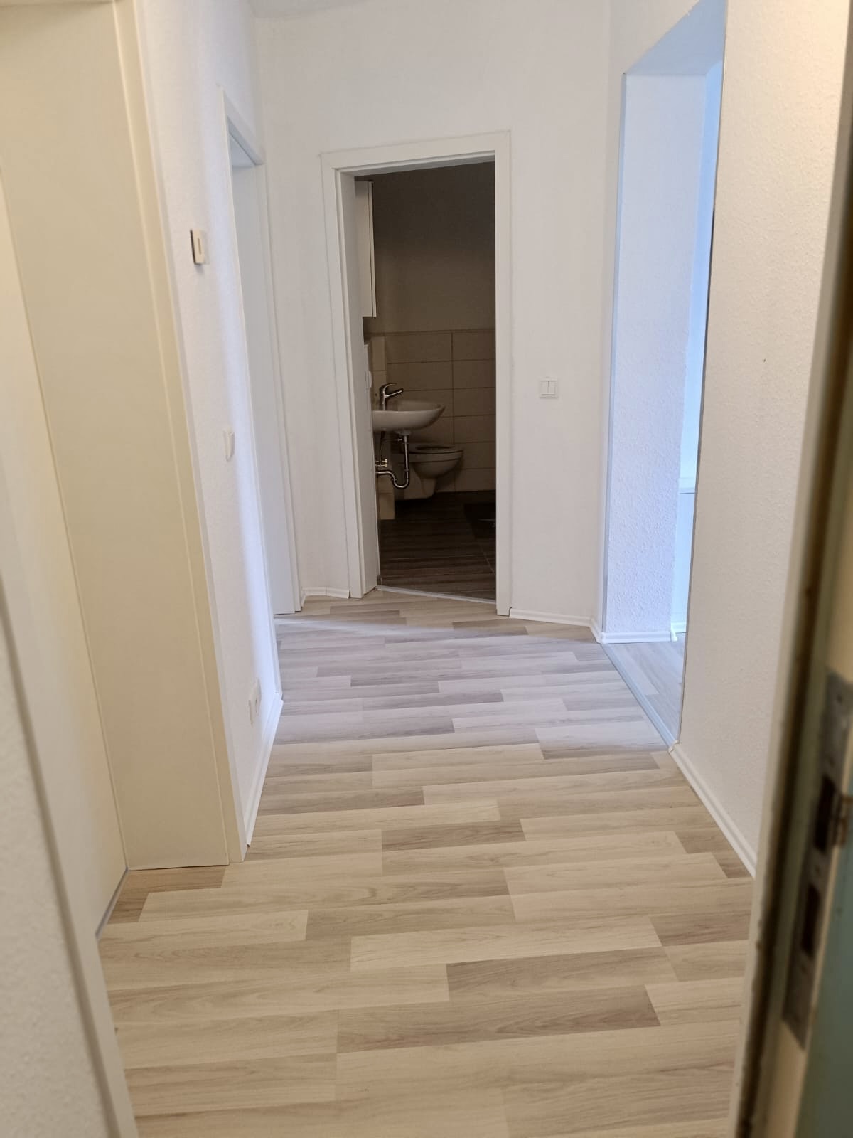 Monteurwohnung - Kühlschrank - Sachsen-Anhalt - Neu renovierte 3 Raum Wohnung 