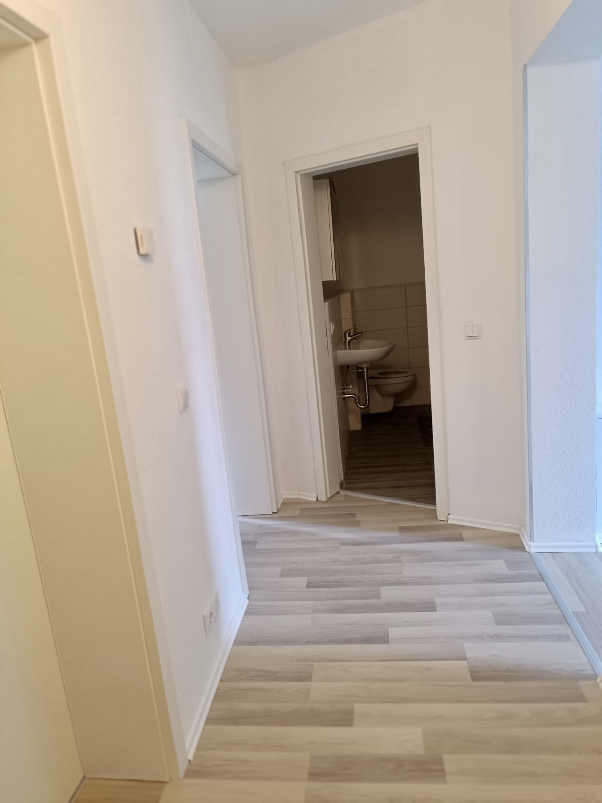 Monteurwohnung - Kühlschrank - Sachsen-Anhalt - Neu renovierte 3 Raum Wohnung 