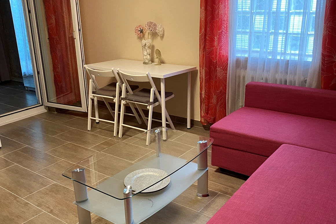 Monteurzimmer: Apartment Frankfurt Preungesheim