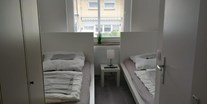 Monteurwohnung - Zimmertyp: Doppelzimmer - Wingst - Betten beispielhaft - Wohnungen und Zimmer in Glückstadt / Brunsbüttel 