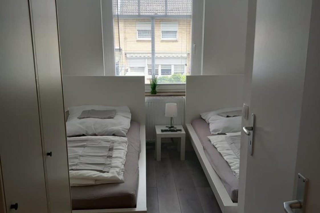 Monteurzimmer: Betten beispielhaft - Zentral gelegen, gut ausgestattete Mitarbeiterunterkünfte
