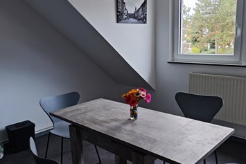 Monteurzimmer: HoBl 19 Gemütliches einzelnes Monteurzimmer in Hof – Ideal für Ihren Arbeitsaufenthalt!