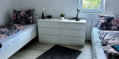 Monteurwohnung - PLZ 97342 (Deutschland) - Ganzes Haus / 9 Pers. / WLAN /