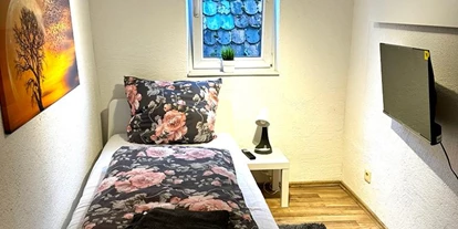 Monteurwohnung - PLZ 97342 (Deutschland) - Ganzes Haus / 9 Pers. / WLAN /