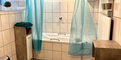 Monteurwohnung - PLZ 97342 (Deutschland) - Ganzes Haus / 9 Pers. / WLAN /