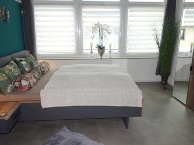 Monteurzimmer: Schlafzimmer für 2 Personen - Ferienwohnung Suite für Service Mitarbeiter, Monteure, komplett ausgestattet