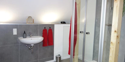 Monteurwohnung - Uslar - Ferienwohnung Suite für Service Mitarbeiter, Monteure, komplett ausgestattet