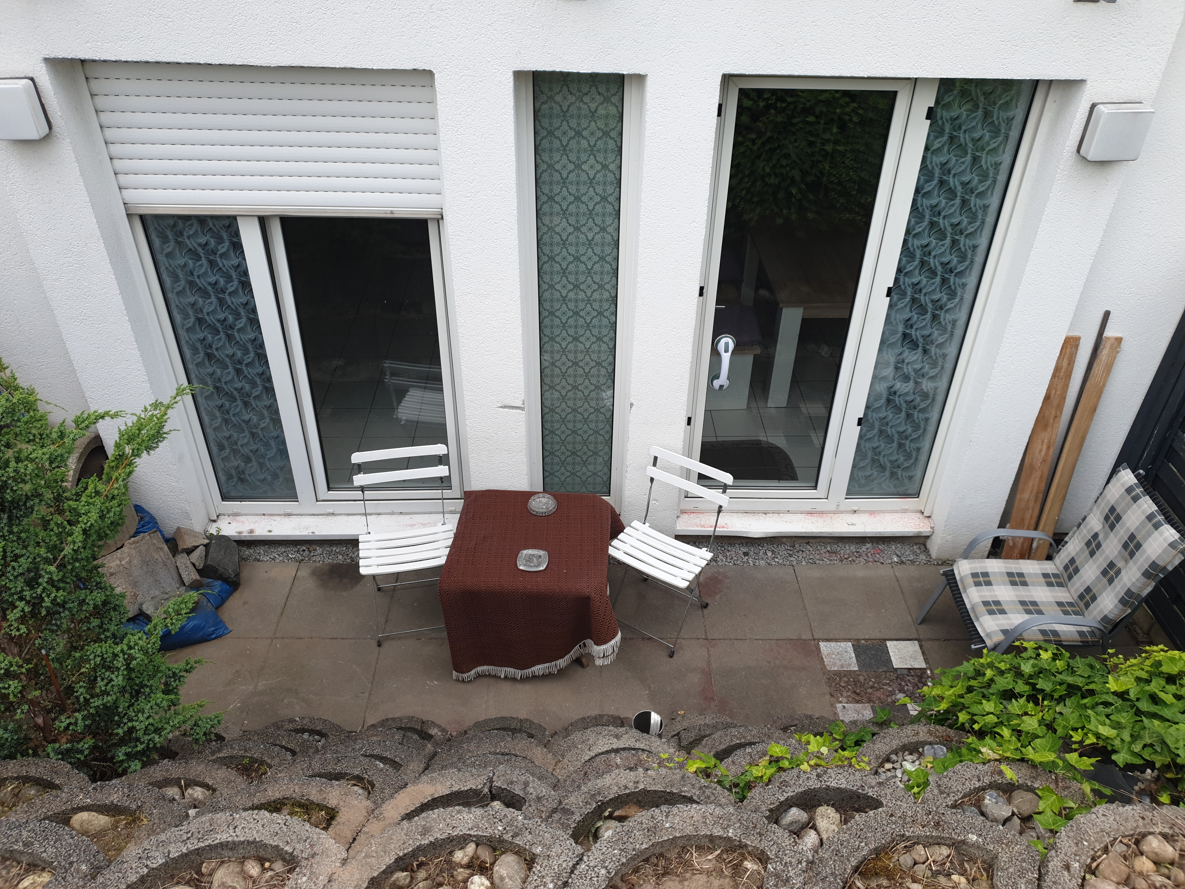 Monteurwohnung - PLZ 65468 (Deutschland) - Terrasse,  Raucher Ecke  - Lolippop