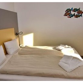 Monteurzimmer: Schlafzimmer, Doppelbett  - Moin im Deichgraf