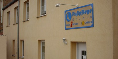 Monteurwohnung - TV - Wesendorf (Landkreis Oberhavel) - Unten Fußpflegestudio, oben Ferienwohnung. - Ferienwohnung Legler