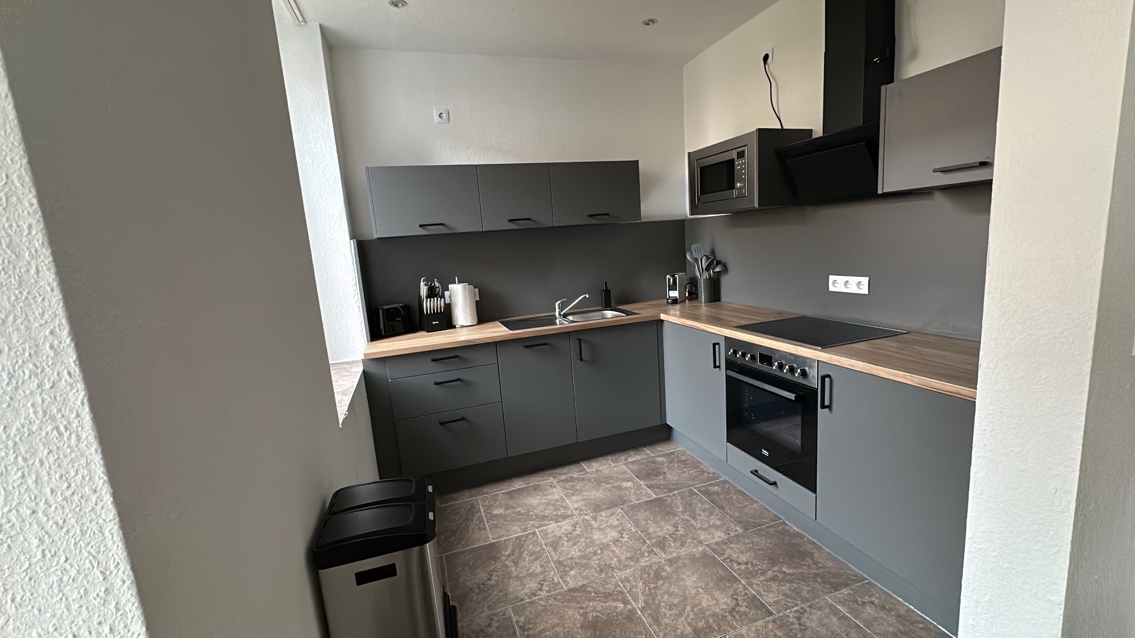 Monteurzimmer: TOP modernisierte Wohnung. Endlich auch für Handwerker!