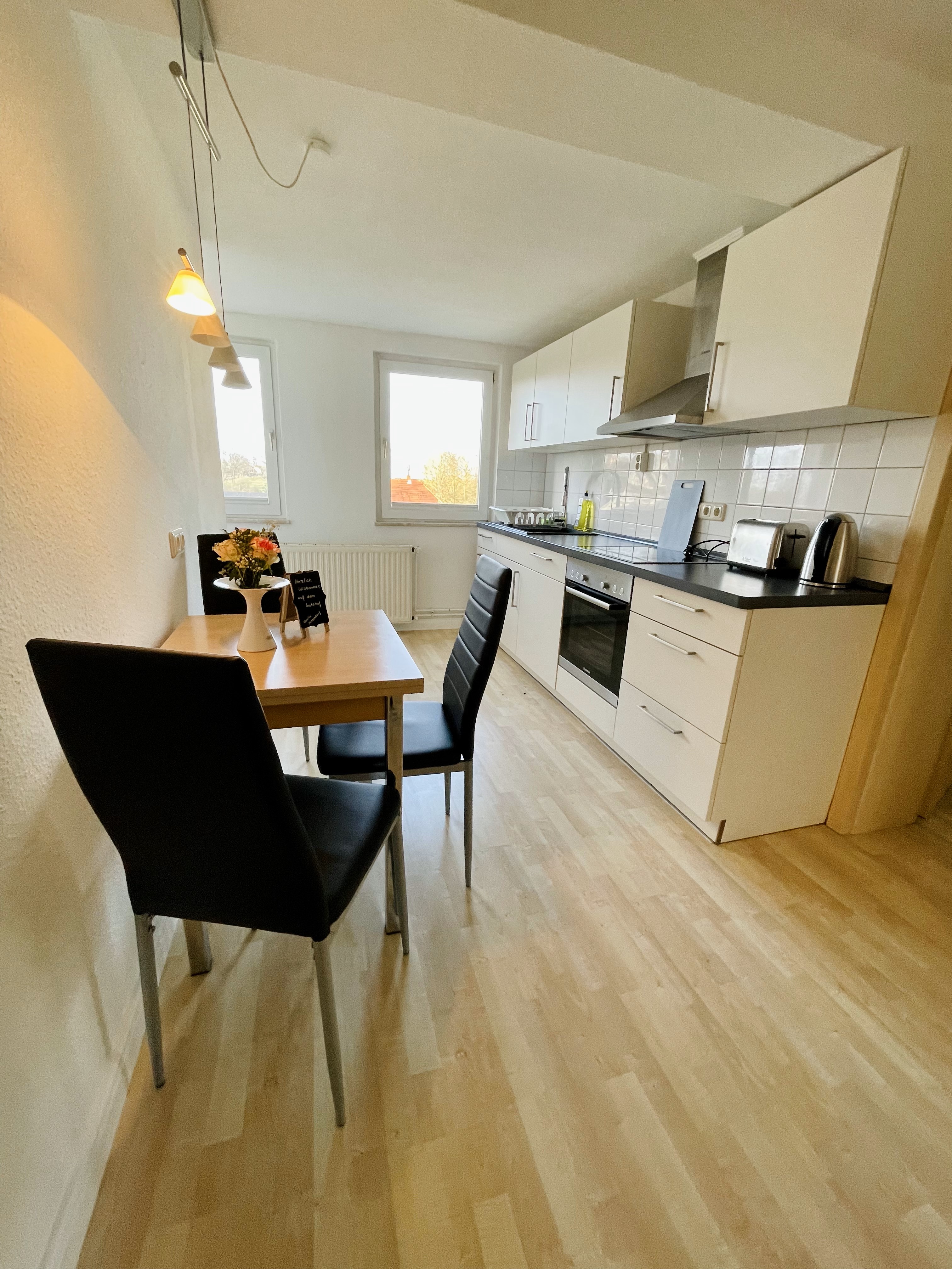 Monteurwohnung - Badezimmer: eigenes Bad - Mecklenburg-Vorpommern - Monteurzimmer, Ferienwohnung Schwerin