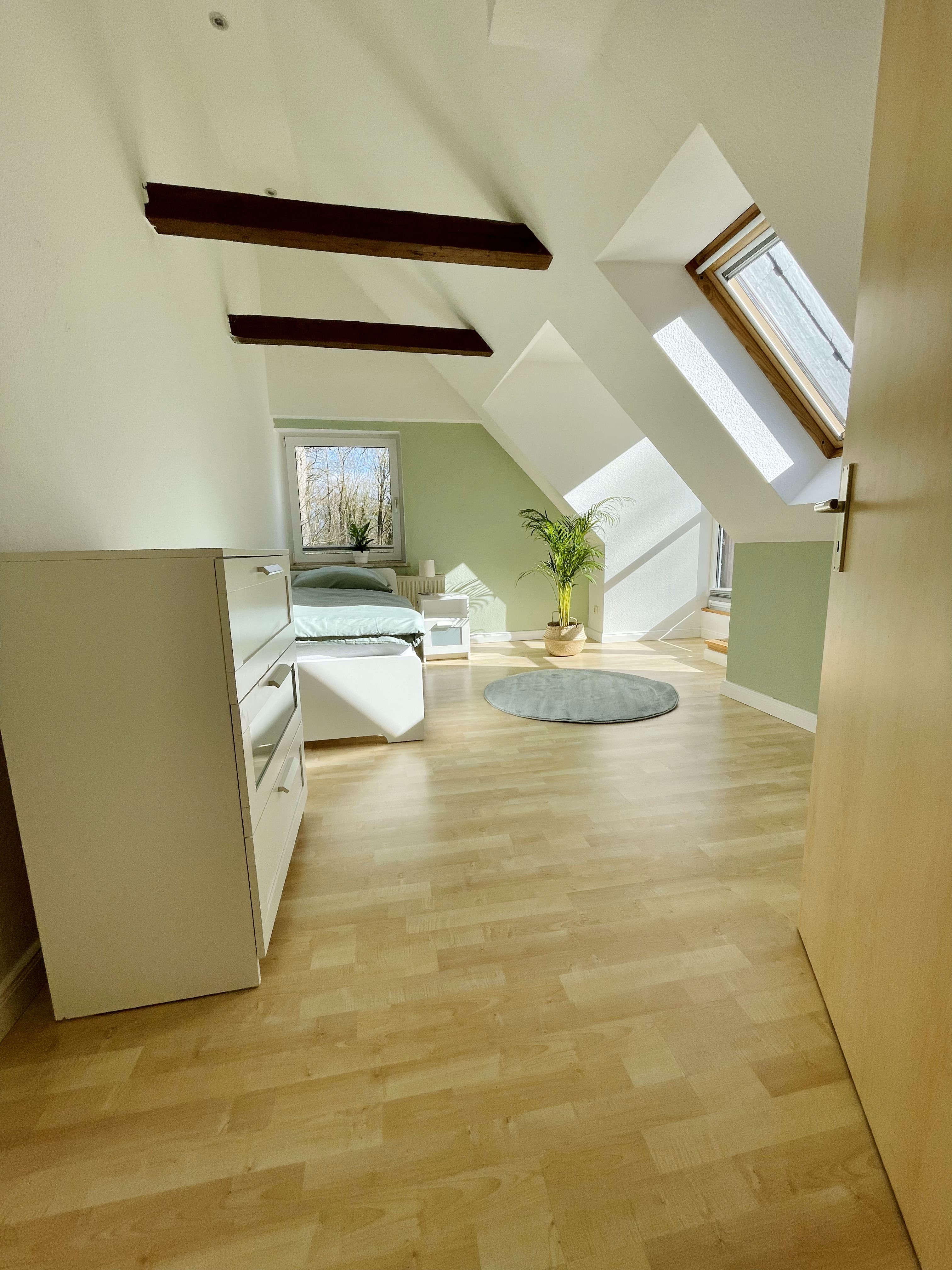 Monteurwohnung - Badezimmer: eigenes Bad - Mecklenburg-Vorpommern - Monteurzimmer, Ferienwohnung Schwerin