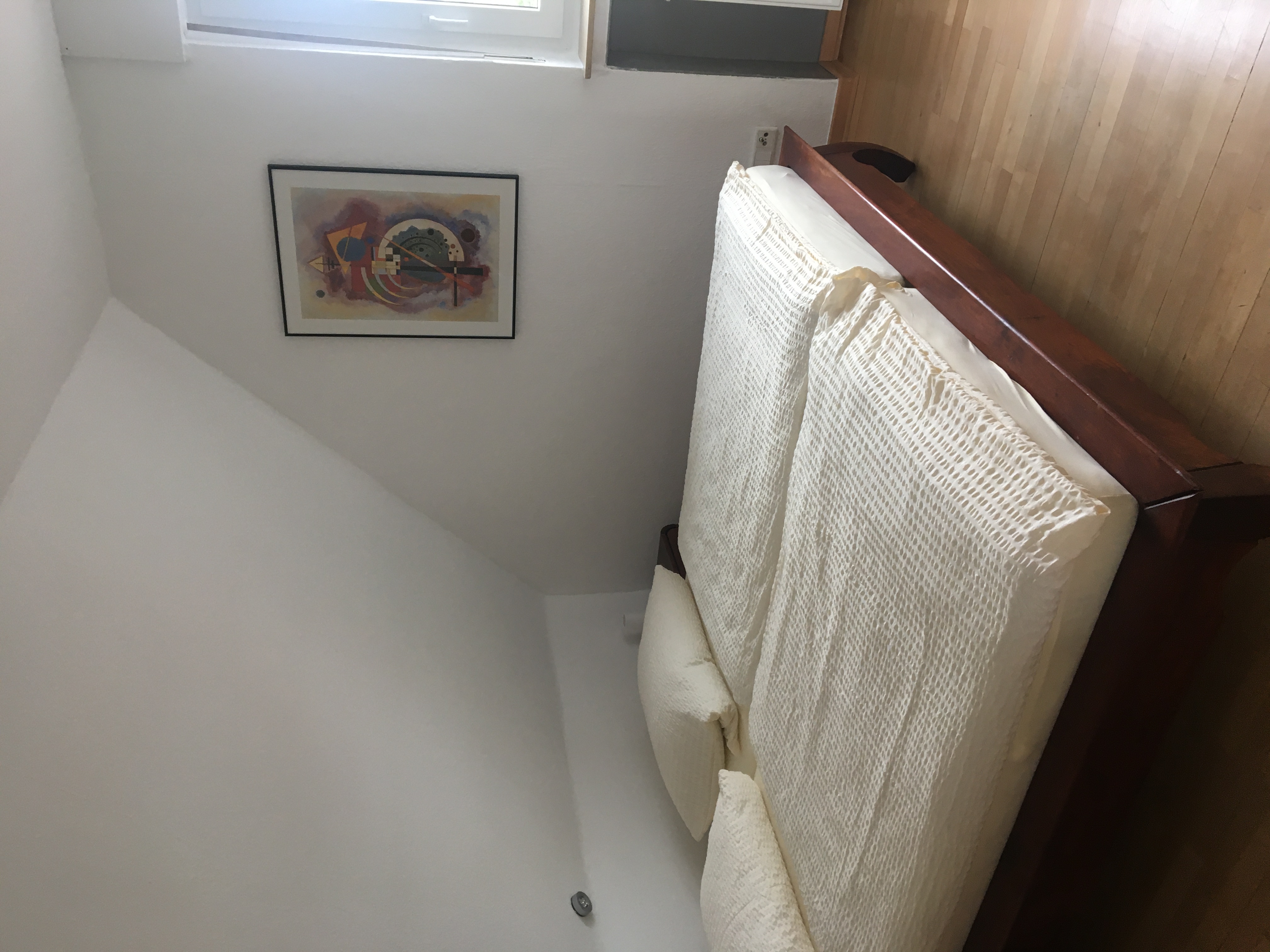 Monteurwohnung - Bettwäsche: Bettwäsche inklusive - Schmitthenner 