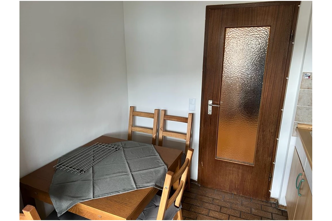 Monteurwohnung: Monteurwohnung für 6 Personen im Zentrum der Stadt
