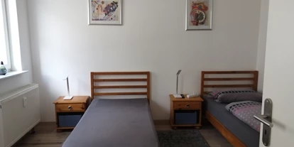 Monteurwohnung - Kronau Walldorf Bretten Kraichtal - Schlafzimmer 1 - Ferienwohnung Izzo Hockenheim