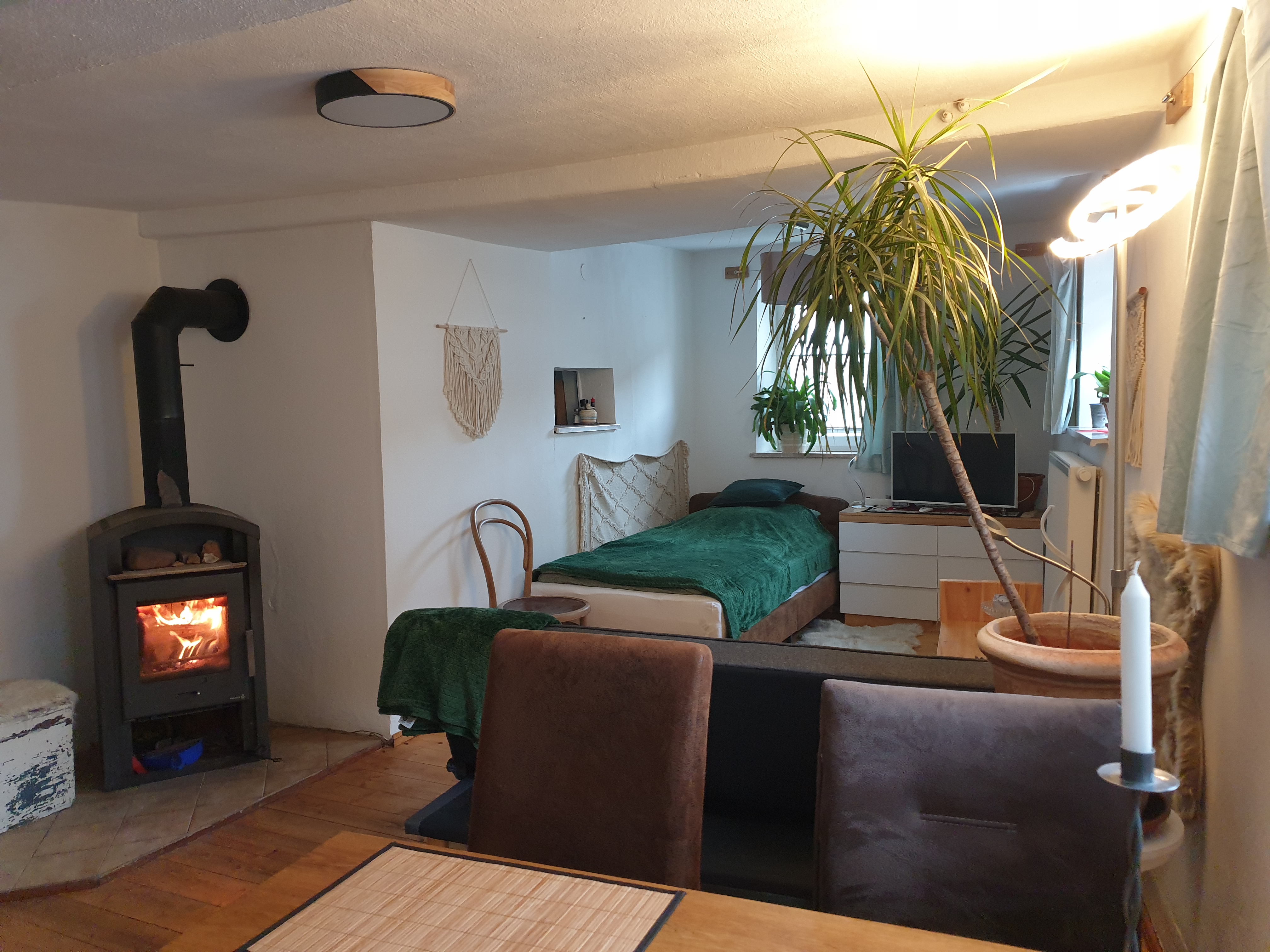 Monteurwohnung - Volkach - Grosses Zimmer - Unser Obervolkacher Ferienhaus - Erdgeschoss