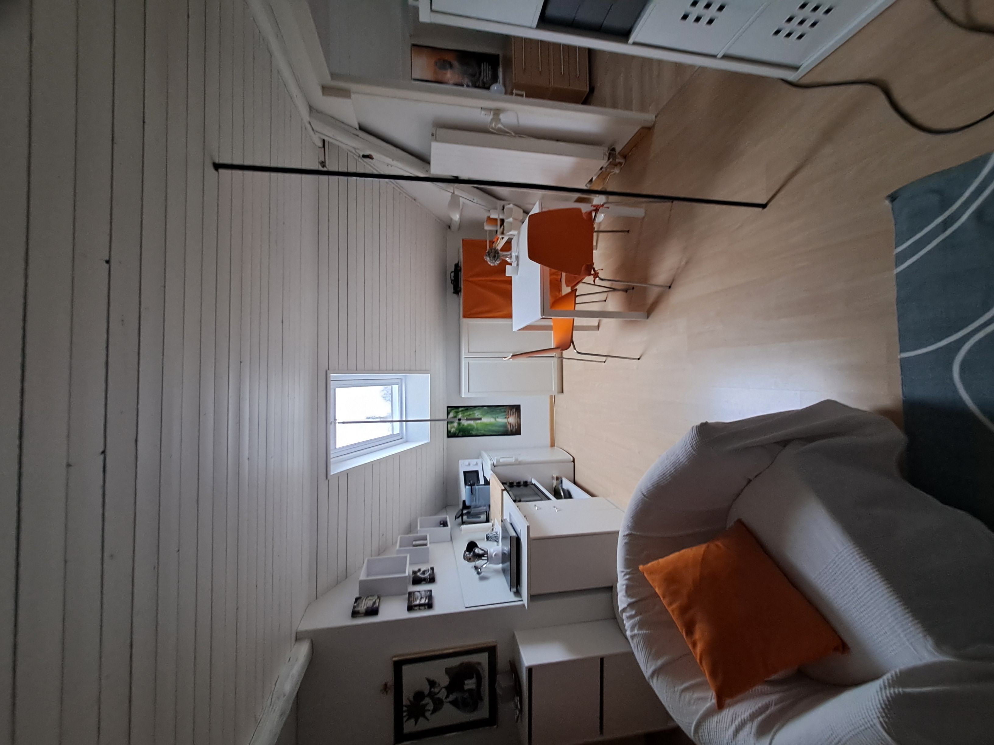 Monteurwohnung - Kühlschrank - Zürich - Romy Rittiner