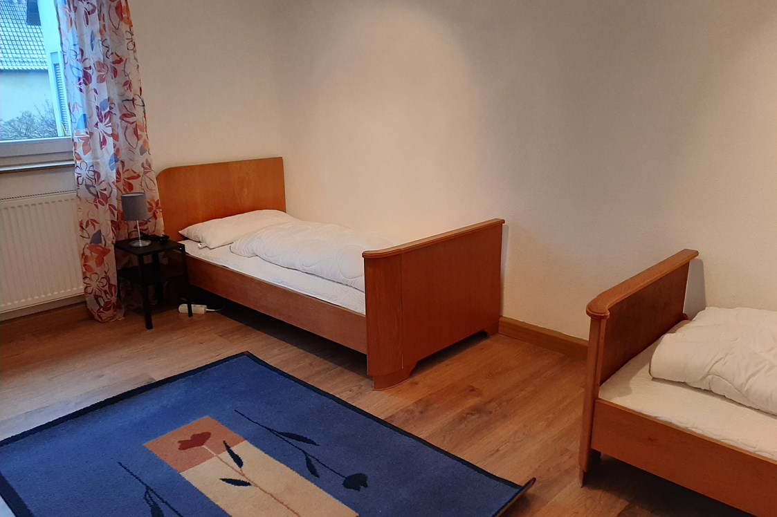 Monteurwohnung: Schlafzimmer - Monteurwohnung in Greußenheim