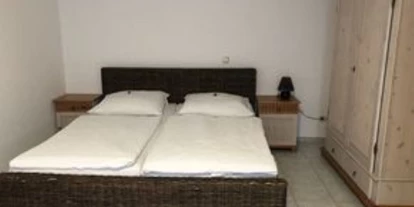 Monteurwohnung - PLZ 78315 (Deutschland) - Wohn- Schlafraum - Ferienwohnung Grüner
