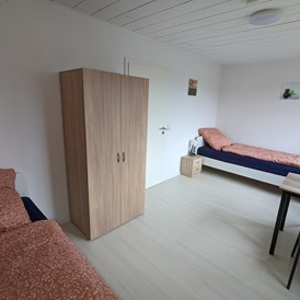 Monteurzimmer: Doppelzimmer Obergeschoss  - Monteurunterkunft Lingen-Brögbern 