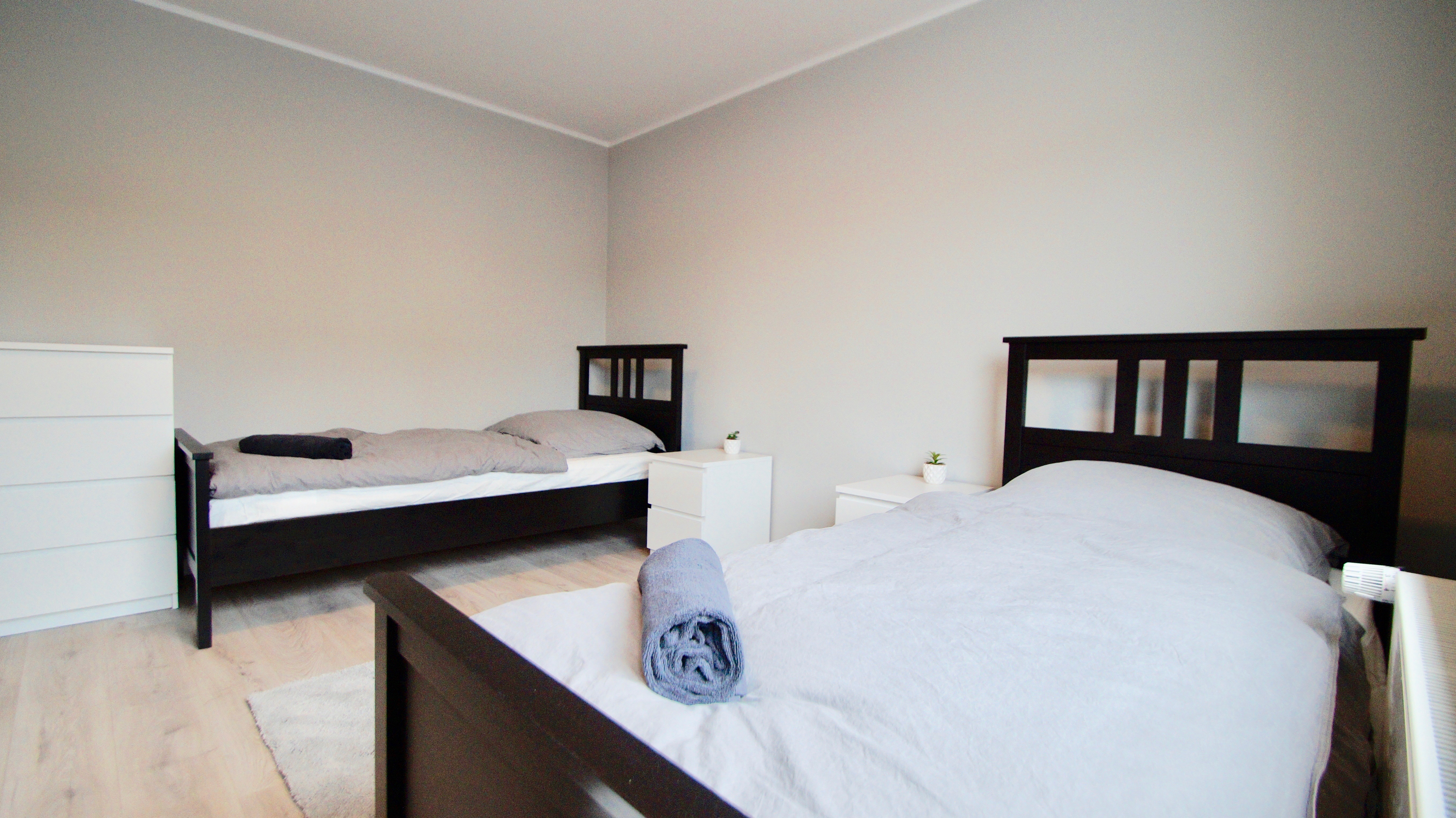 Monteurzimmer: Schlafzimmer 1 - Fewo Cosar BGL-10 Alpha