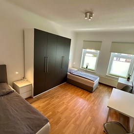 Monteurzimmer: Schlafraum - Wohnung für Monteure in Markkleeberg (Stadtrand Leipzig)