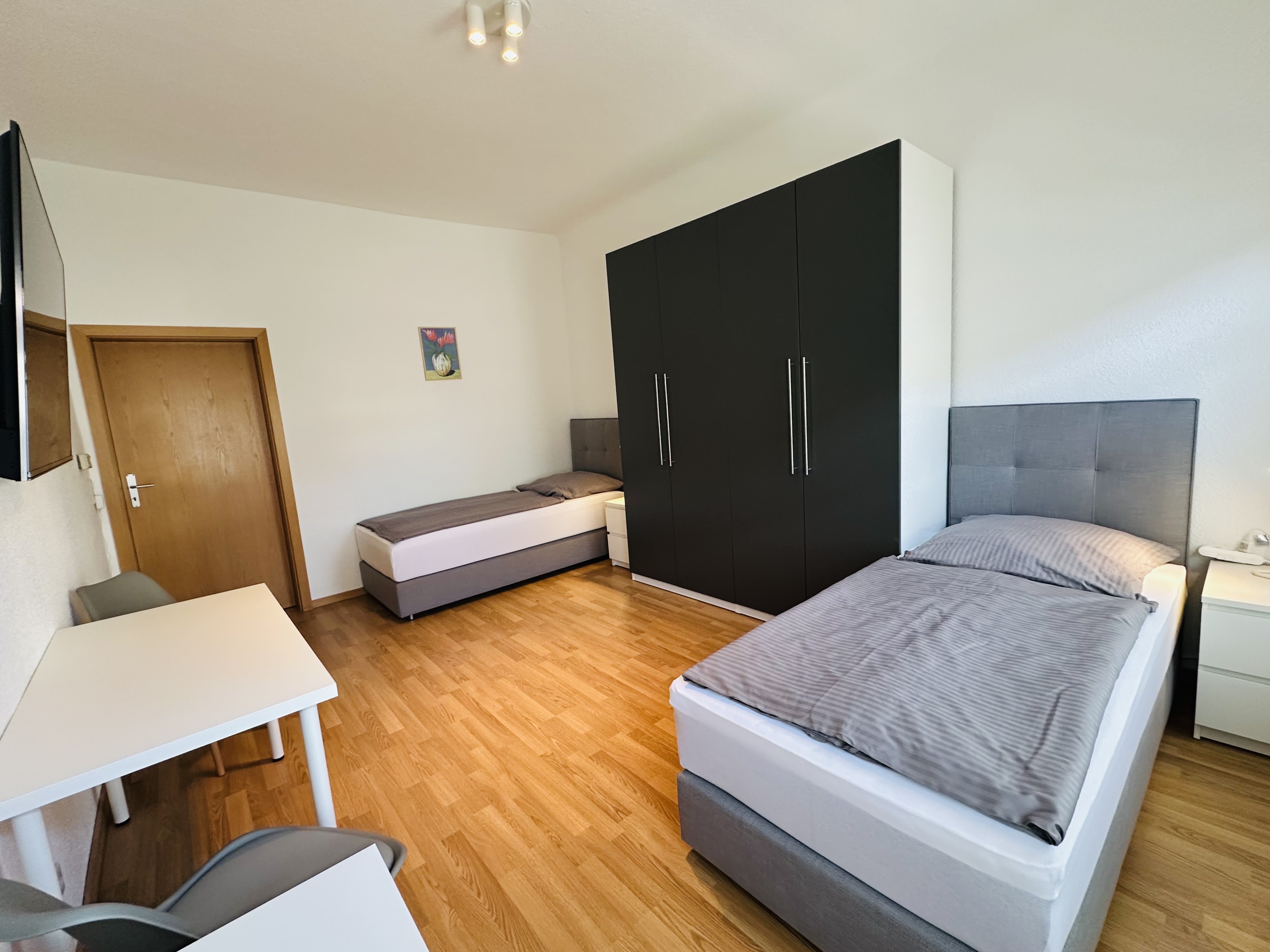 Monteurzimmer: Schlafraum - Wohnung für Monteure in Markkleeberg (Stadtrand Leipzig)