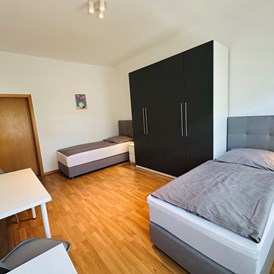 Monteurzimmer: Schlafraum - Wohnung für Monteure in Markkleeberg (Stadtrand Leipzig)