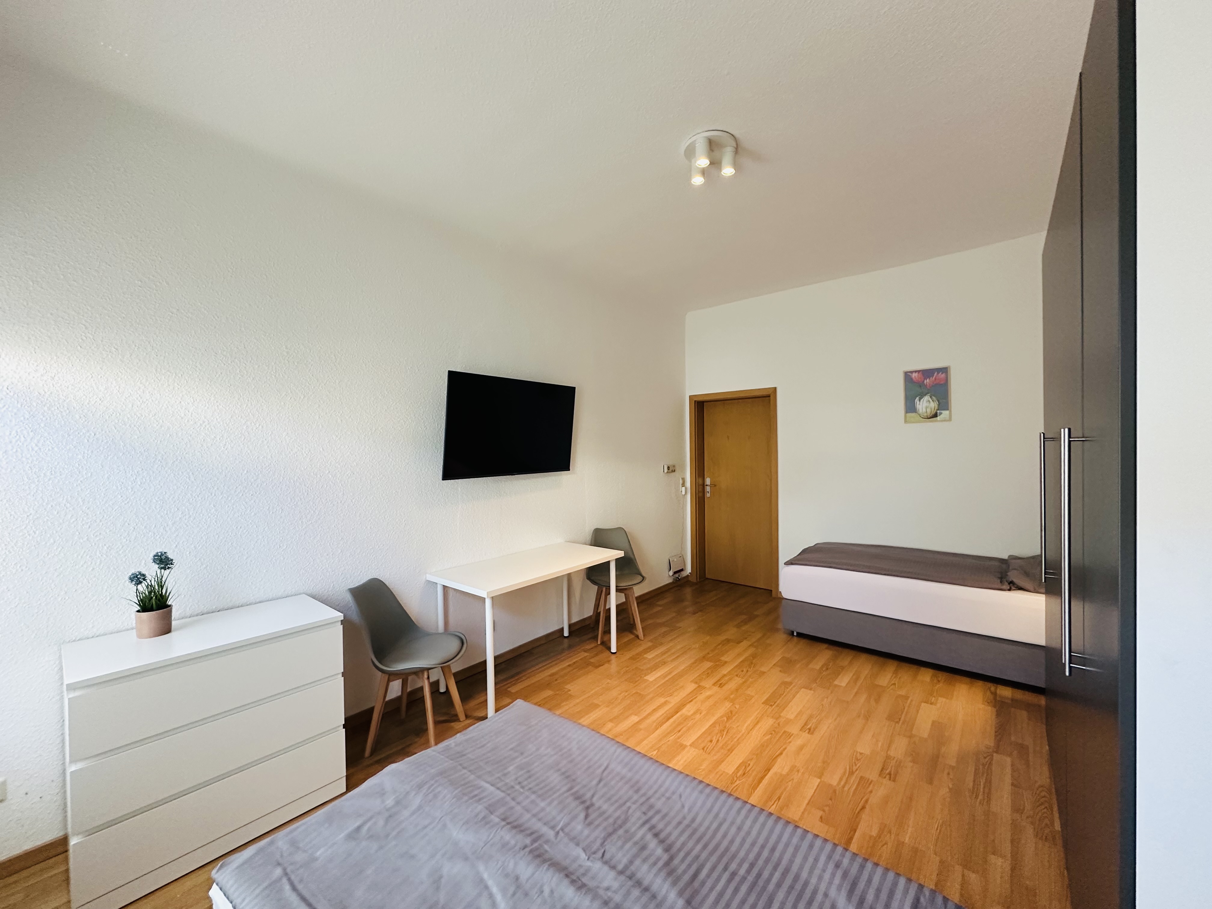 Monteurwohnung - Zimmertyp: Doppelzimmer - Sachsen - Schalfraum 1 - Monteurwohnung in Stadtrandlage von Leipzig