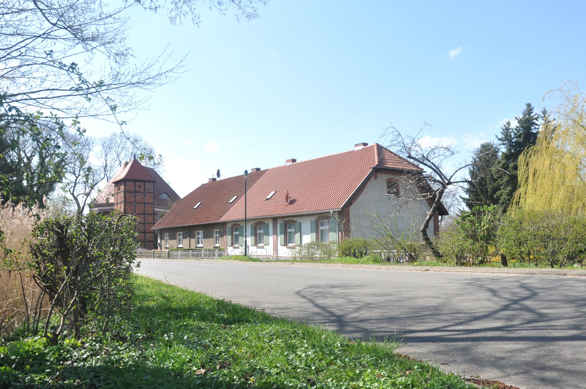 Monteurzimmer: Ansicht von der Strasse - Yardena Plötz