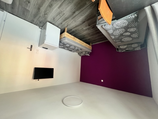 Monteurzimmer: Baron 2024