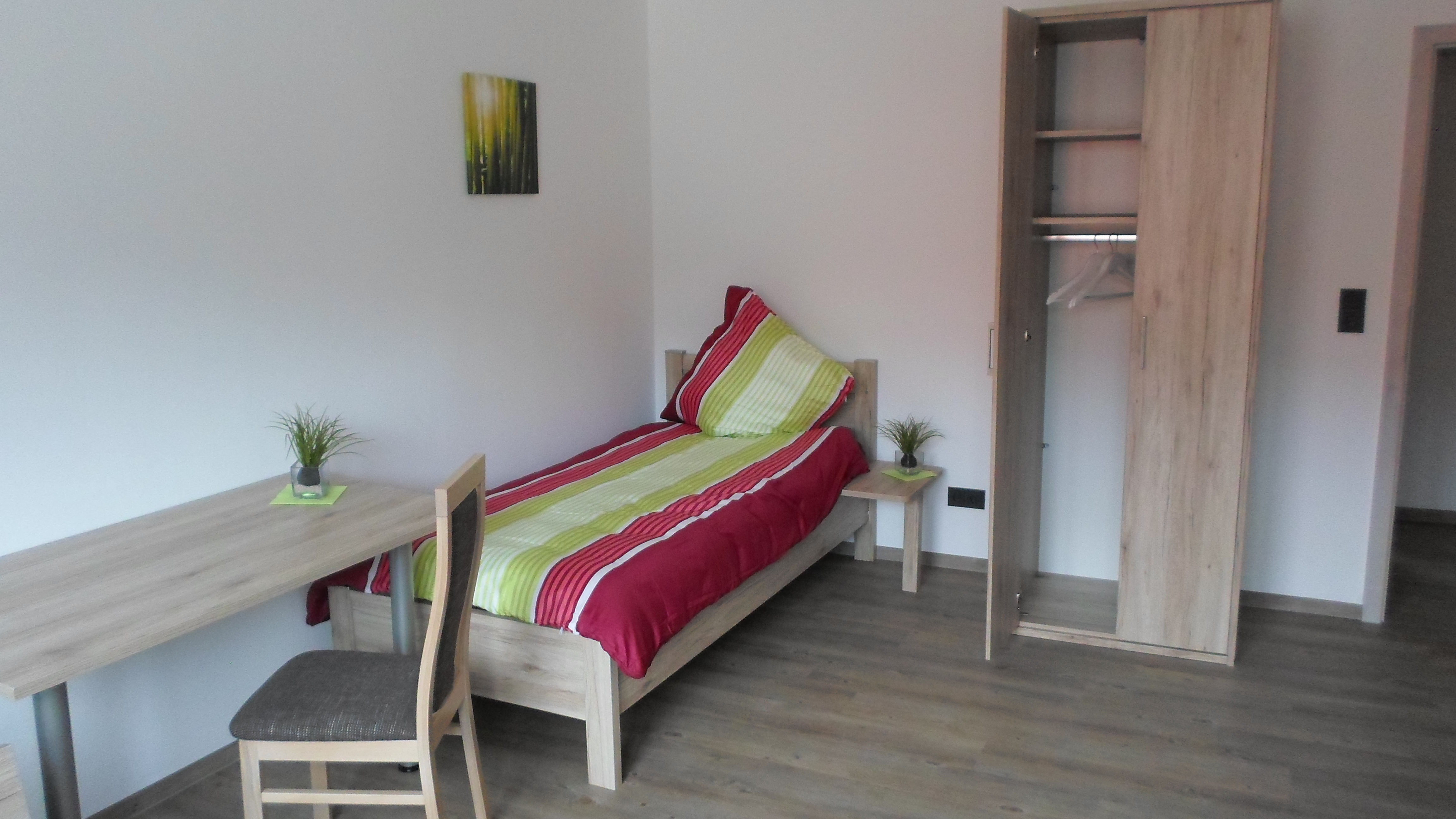 Monteurwohnung - Bettwäsche: Bettwäsche inklusive - Bayern - Vermietung-LIF