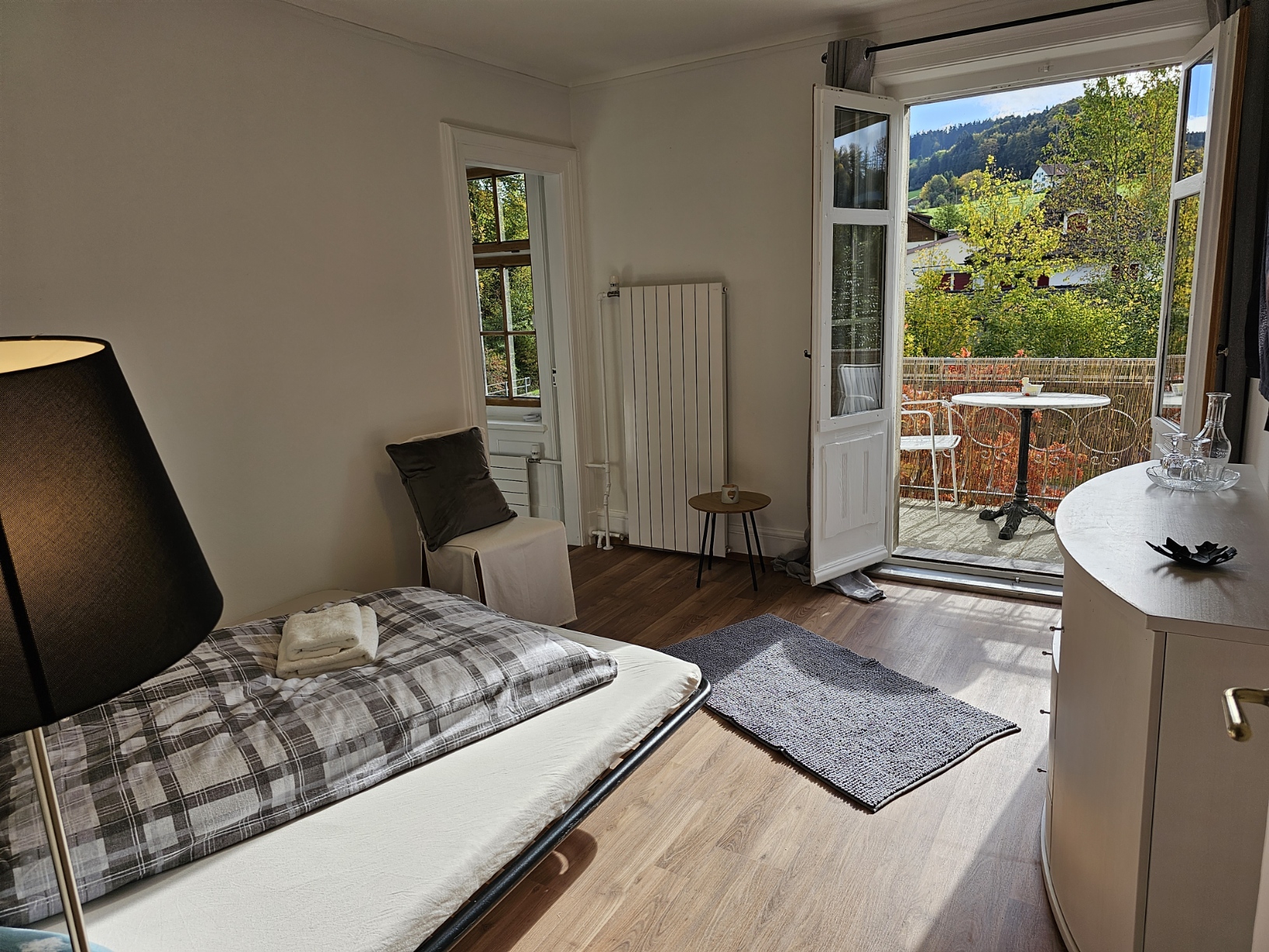 Monteurwohnung - Aargau - Raum 4 mit Balkon - Ihr Quartier - im südlichen Aargau, mitten in der Schweiz