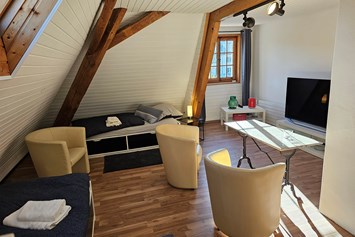 Monteurzimmer: Raum 7 Dreibettzimmer - Ihr Quartier - im südlichen Aargau, mitten in der Schweiz