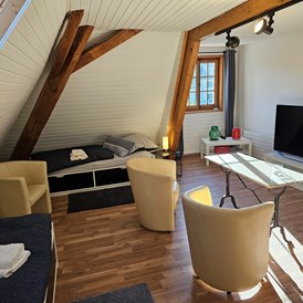 Monteurzimmer: Raum 7 Dreibettzimmer - Ihr Quartier - im südlichen Aargau, mitten in der Schweiz