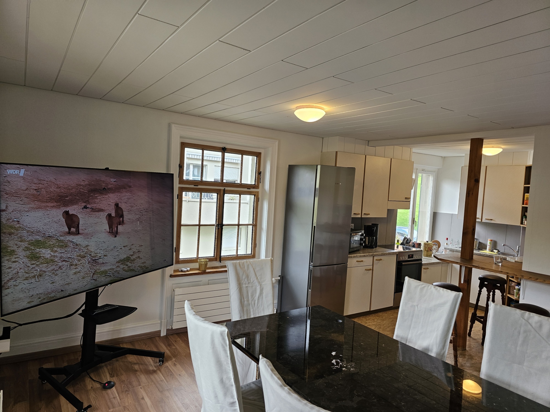 Monteurzimmer: Küche/ Esszimmer im Obergeschoss - Ihr Quartier - im südlichen Aargau, mitten in der Schweiz