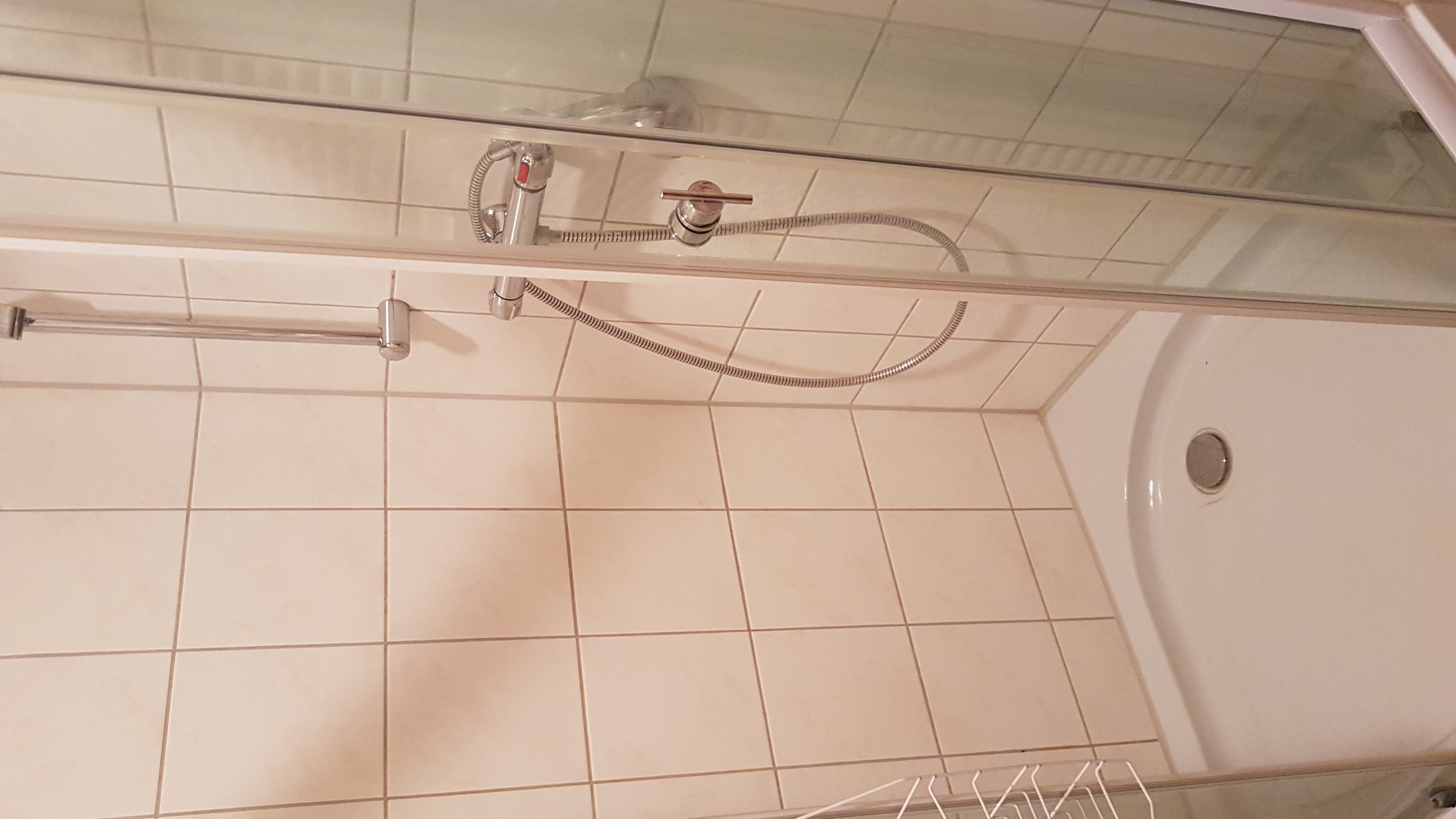 Monteurzimmer: Dusche - Handwerkerwohnung