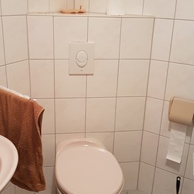 Monteurzimmer: Toilette - Handwerkerwohnung