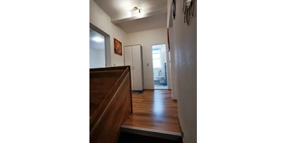 Monteurwohnung - PLZ 52379 (Deutschland) - Hinterhaus, Aufgang zum I OG / Diele - Spiridon Kentras