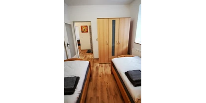Monteurwohnung - PLZ 52379 (Deutschland) - Hinterhaus, Doppelzimmer I OG - Spiridon Kentras