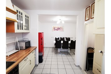 Monteurzimmer: Hinterhaus, Küche EG - Spiridon Kentras