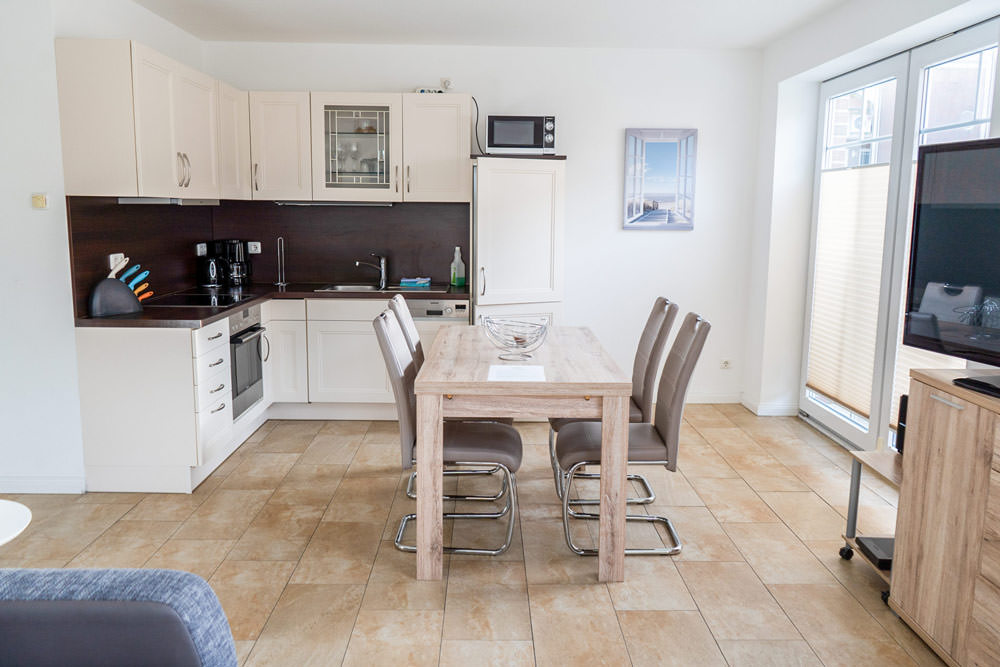 Monteurwohnung - Badezimmer: eigenes Bad - Mecklenburg-Vorpommern - Moderne, voll ausgestattete Arbeiterunterkünfte auf Rügen